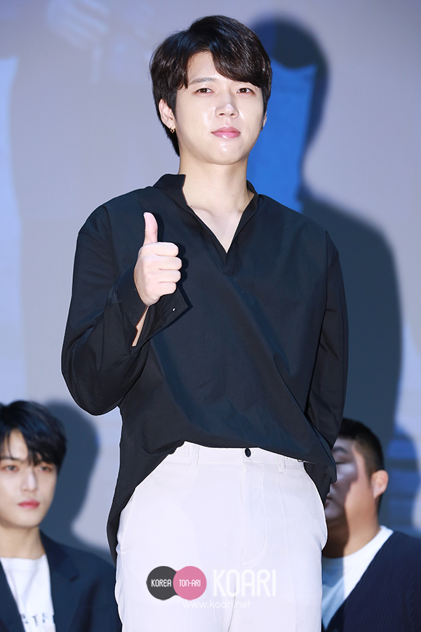 Photo] INFINITE ウヒョン、「僕、写真うまいです～」 - 韓国エンタメ