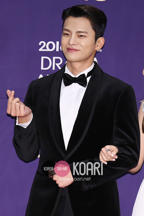 Photo]「ショッピング王ルイ」ソ・イングクが登場! - 韓国エンタメ