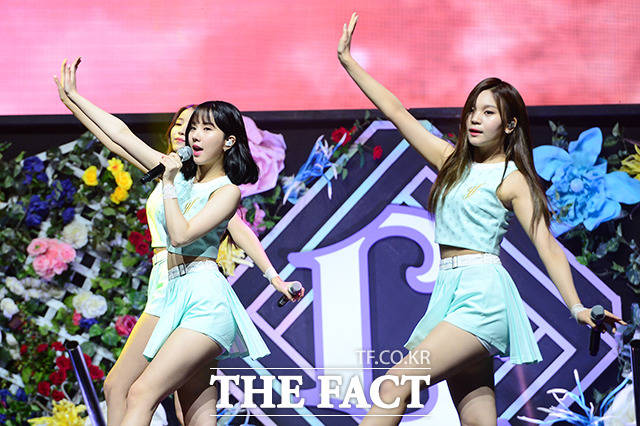GFRIEND,